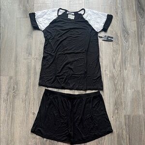NWT Joan Vass Black and White Lace Sleeve Pajama Set